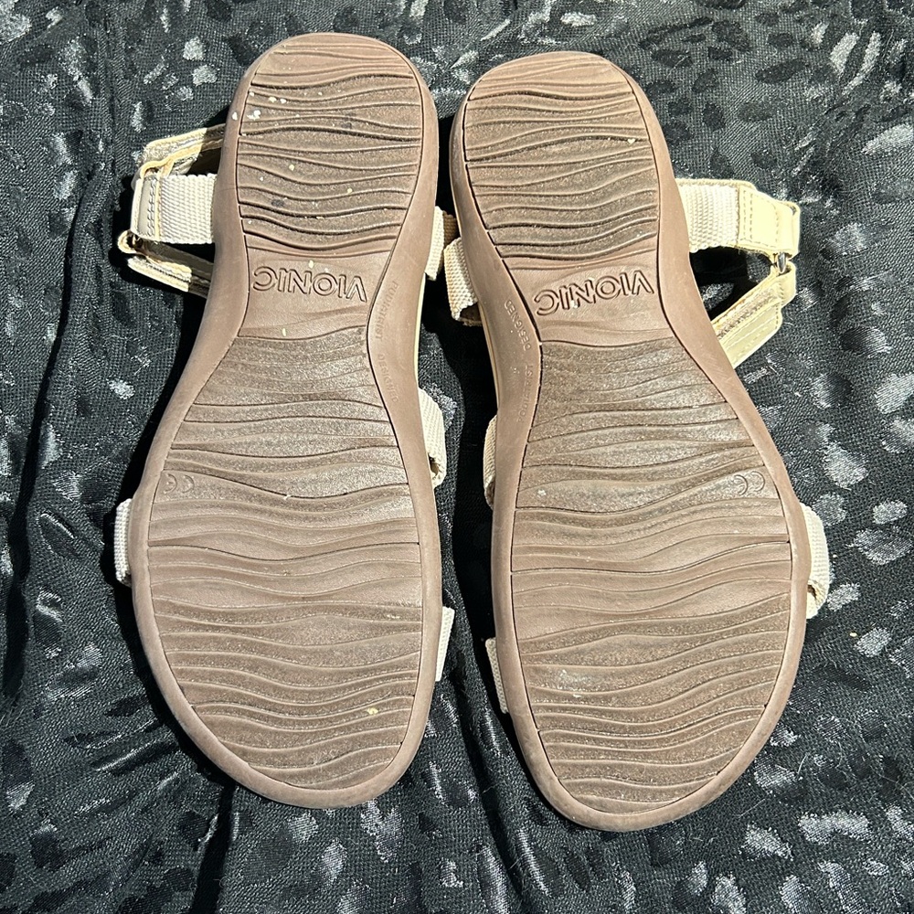 Vionic Sandals - Picture 3 of 3